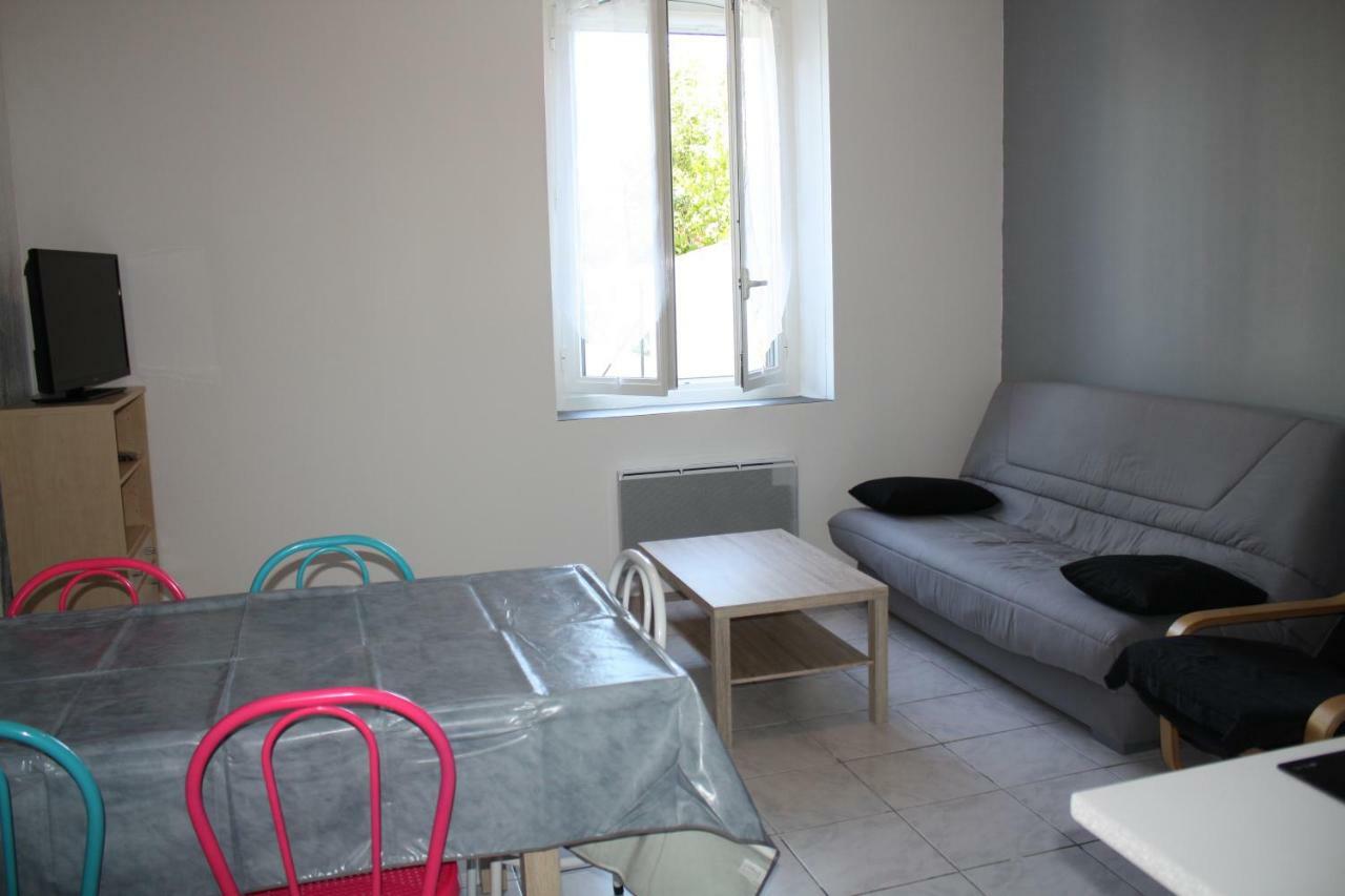 Apartamento L'Oiseau Bleu Salin-de-Giraud Exterior foto