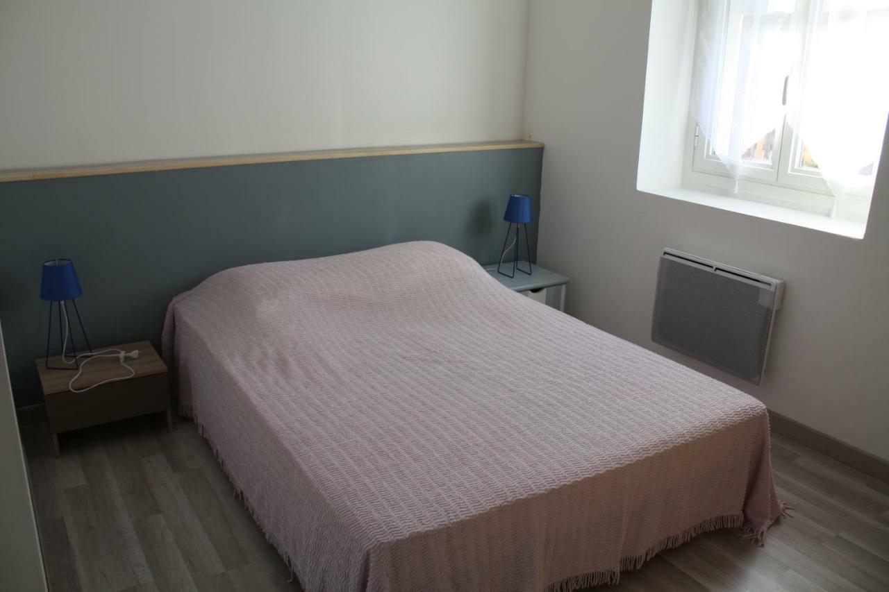 Apartamento L'Oiseau Bleu Salin-de-Giraud Exterior foto