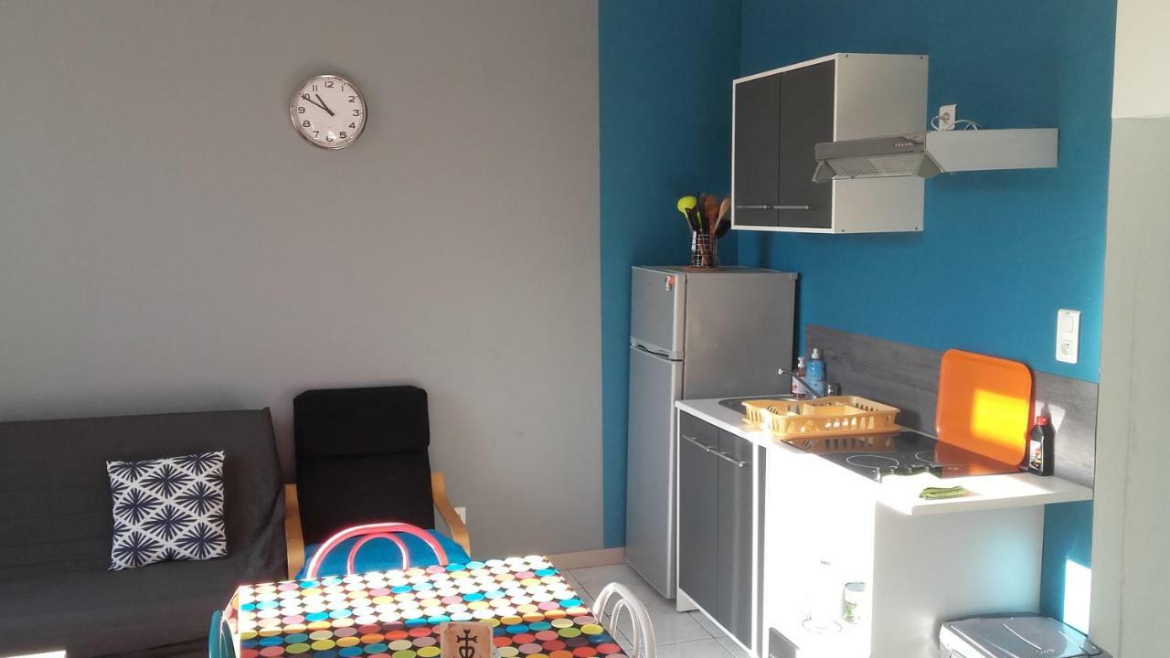 Apartamento L'Oiseau Bleu Salin-de-Giraud Exterior foto